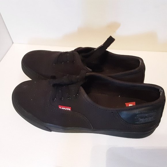 Levi's black canvas shoes womens size 5.5 - Picture 1 of 6